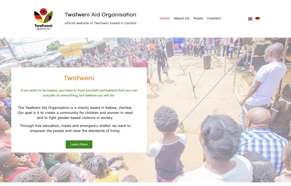 Ein Screenshot der Startseite von Twafweni Aid Organisation, welche von uns gestaltet und erstellt wurde.
